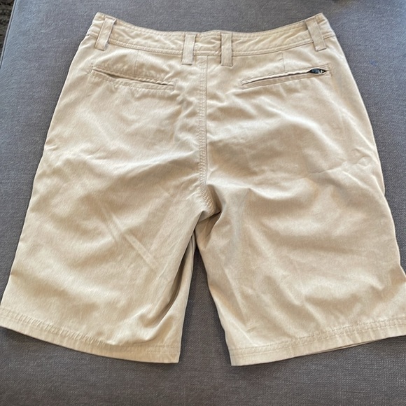 Short - Picture 3 of 3